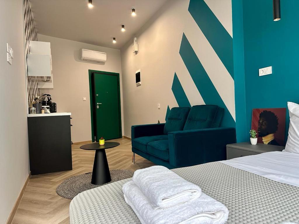 Ermou Funky Lofts