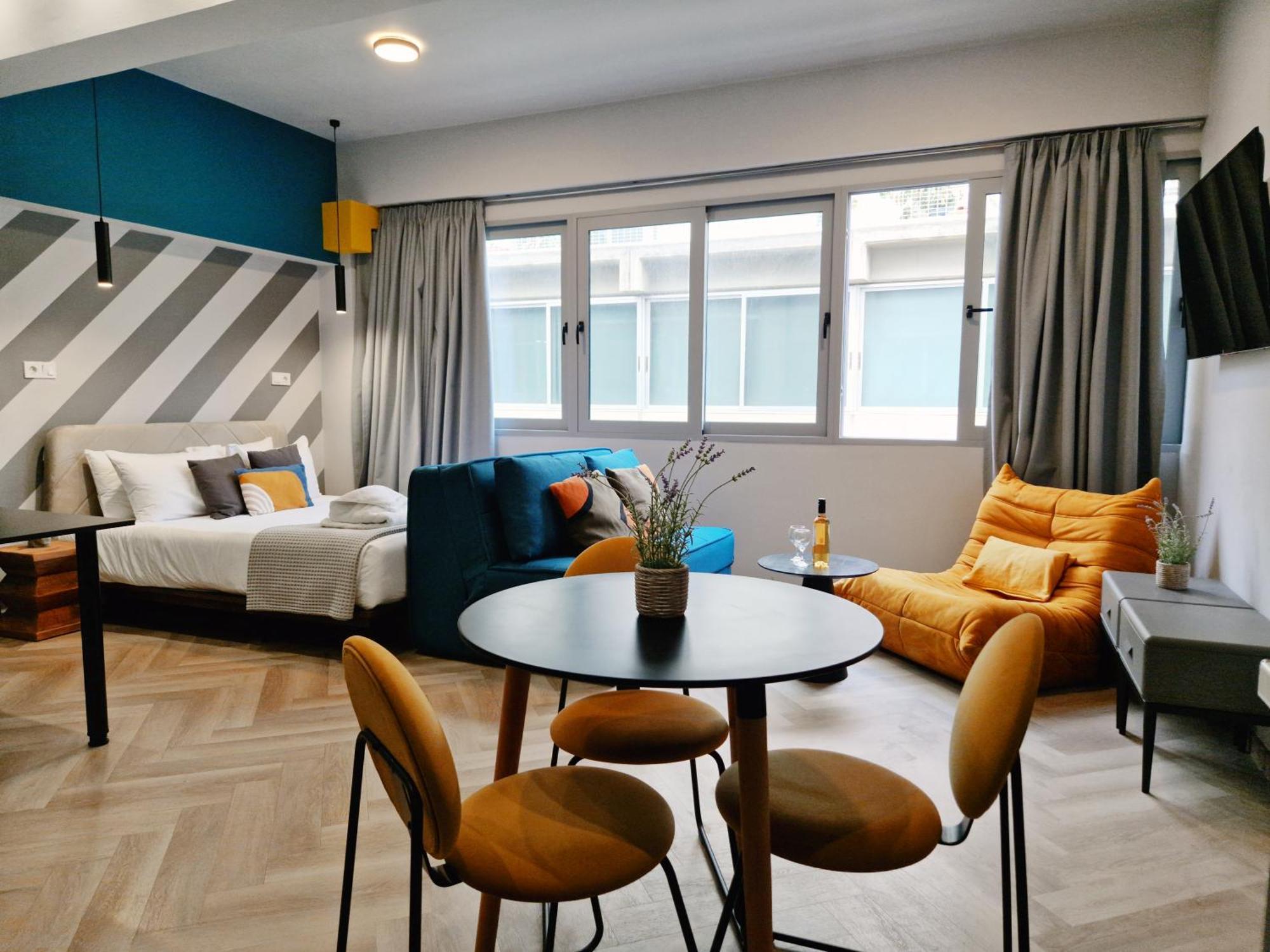 Ermou Funky Lofts